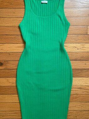 Kelly Green Ribbed Midi Dress – Size Small
